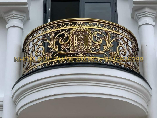 Lan can nhôm đúc - LC061