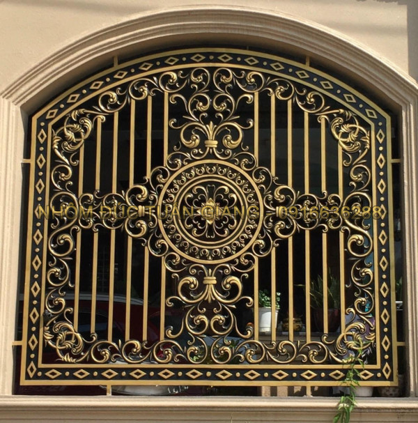 Hàng rào nhôm đúc mẫu HR -104