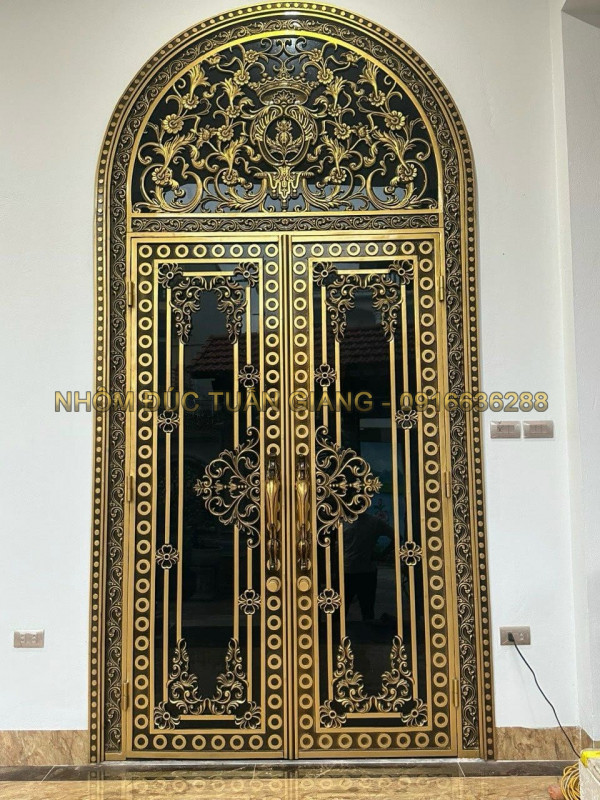 Cửa nhôm đúc mẫu-030