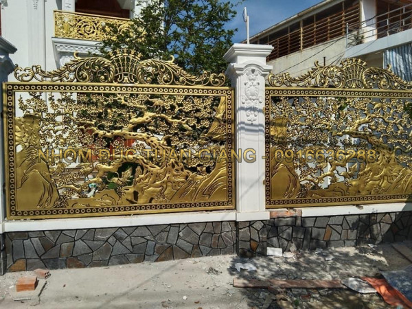 Hàng rào nhôm đúc mẫu HR -105